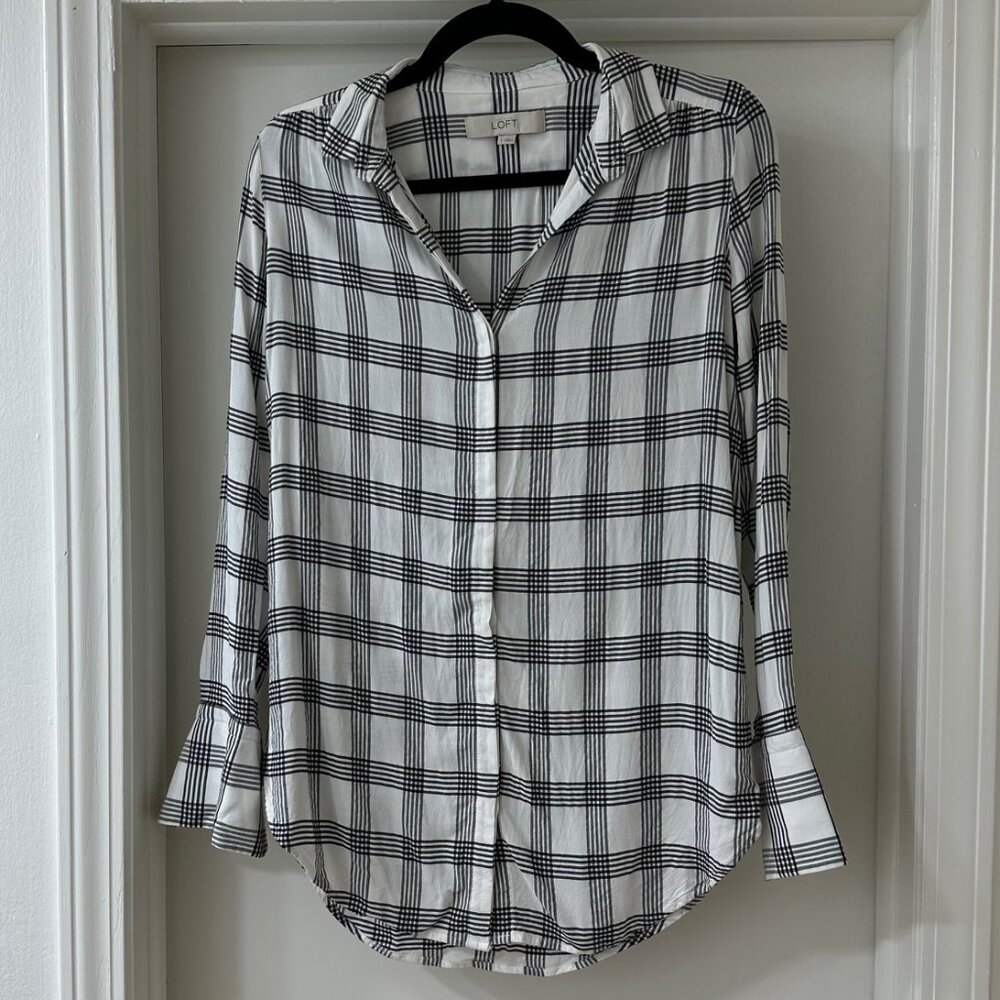 Loft White & Black Plaid Button Up Long-Sleeve Shirt, Size S